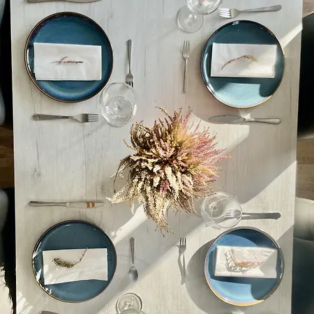 Airport Bedroom With Bathroom, Balcony, Aircondition, Self Checkin, 24 Check-in After 3pm Gazde/Camere de închiriat Mqabba