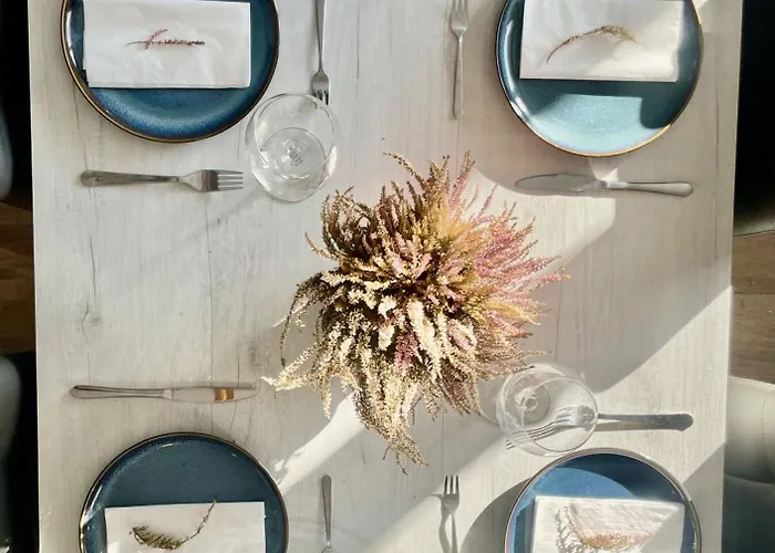 Airport Bedroom With Bathroom, Balcony, Aircondition, Self Checkin, 24 Check-in After 3pm Pansiyon Mqabba